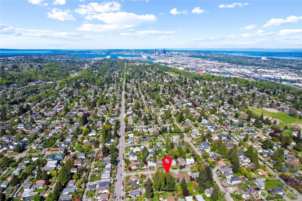 1417 SW Donovan Street Seattle WA 98106