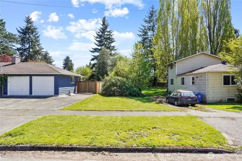 1417 SW Donovan Street Seattle WA 98106