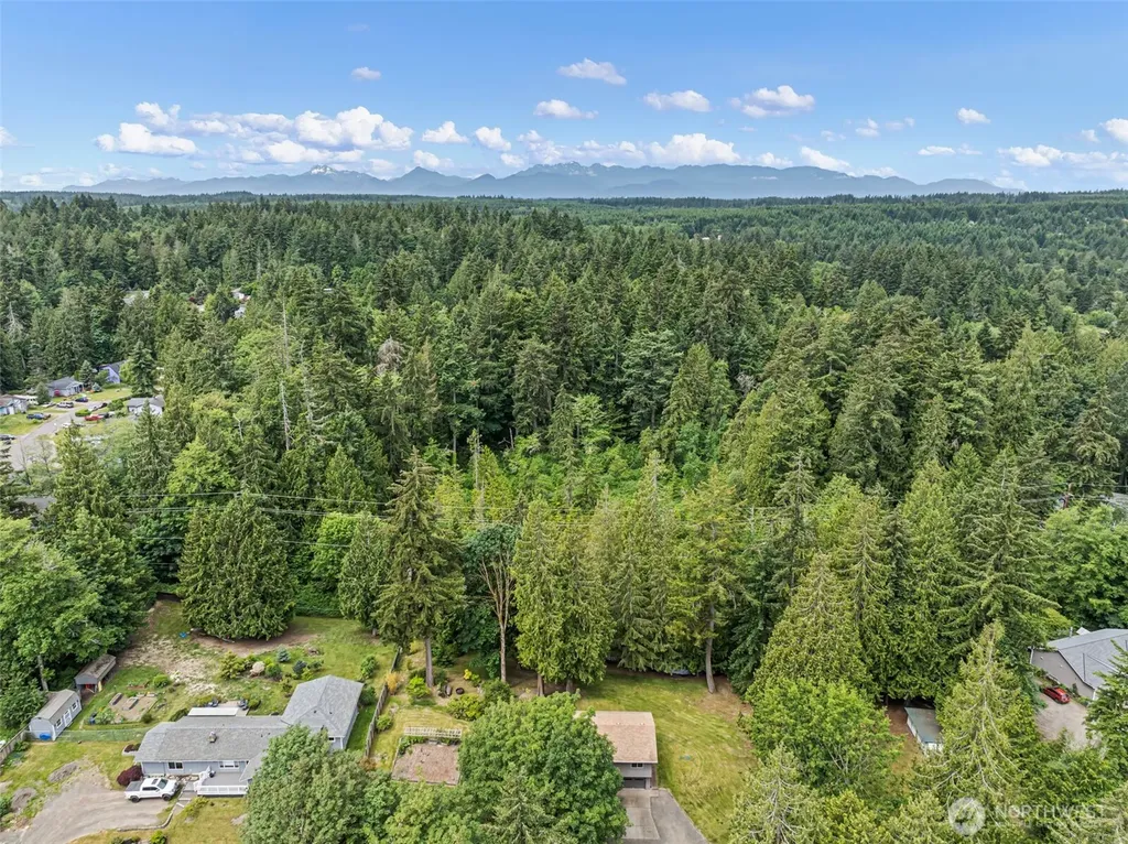 19545 Park Boulevard NE Suquamish WA 98392