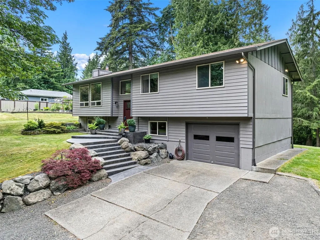 19545 Park Boulevard NE Suquamish WA 98392