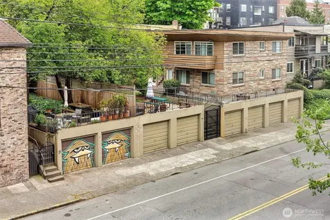 121 12th Avenue E Seattle WA 98102