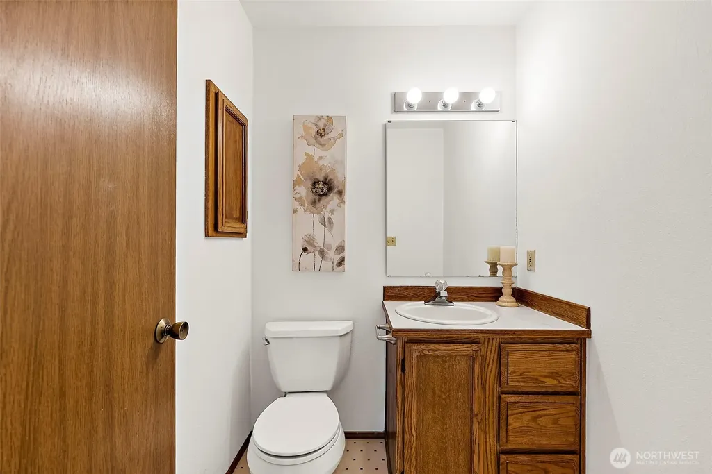 1381 NW Derryfield Drive Silverdale WA 98383