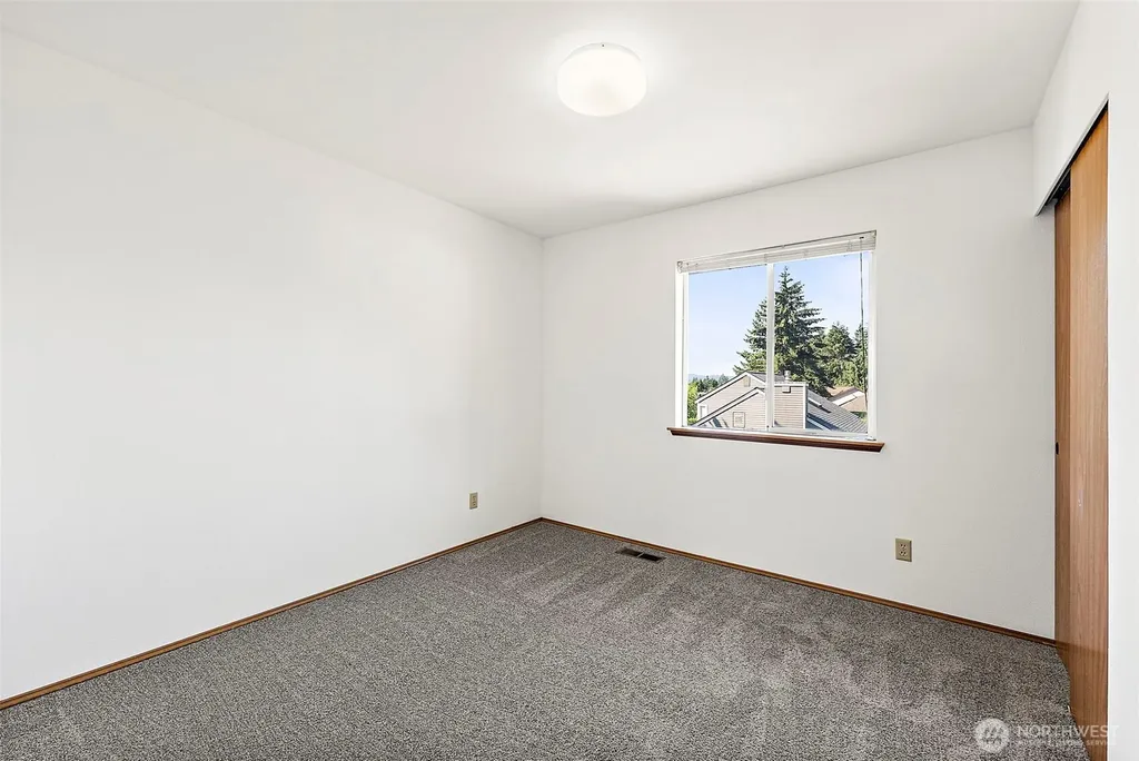 1381 NW Derryfield Drive Silverdale WA 98383