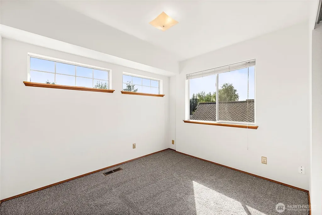 1381 NW Derryfield Drive Silverdale WA 98383