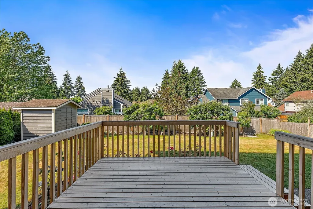 1381 NW Derryfield Drive Silverdale WA 98383