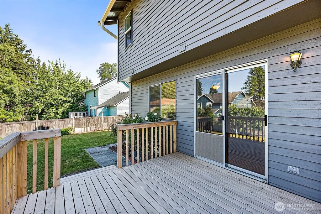 1381 NW Derryfield Drive Silverdale WA 98383