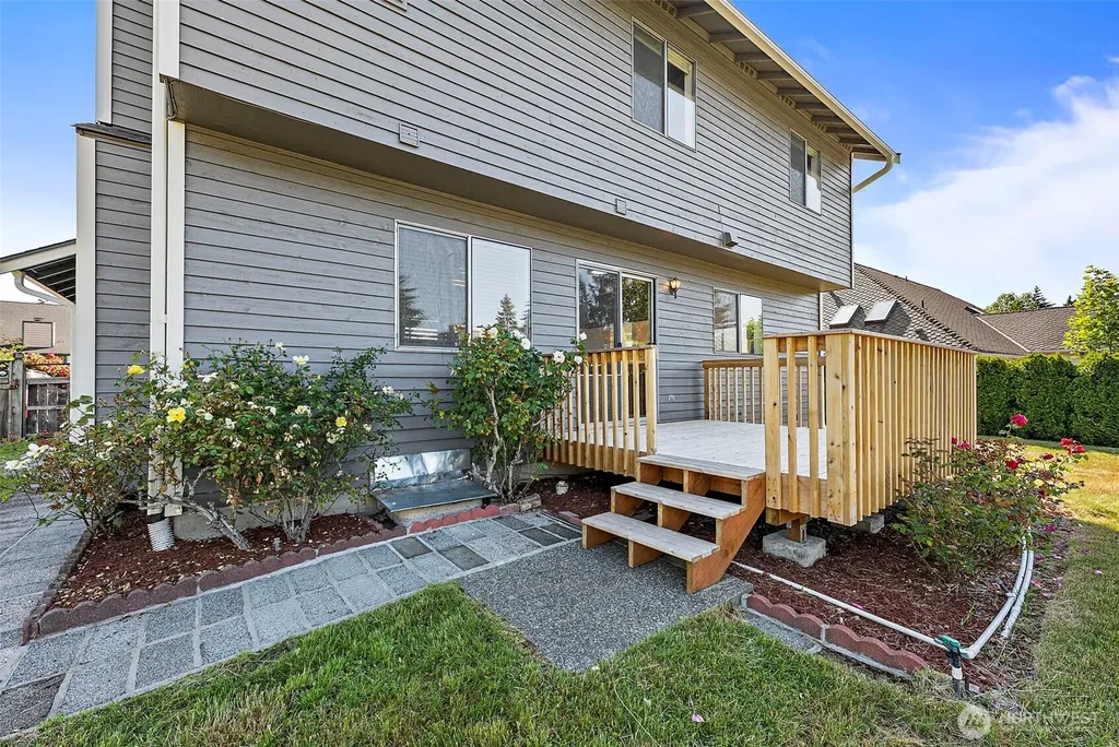 1381 NW Derryfield Drive Silverdale WA 98383