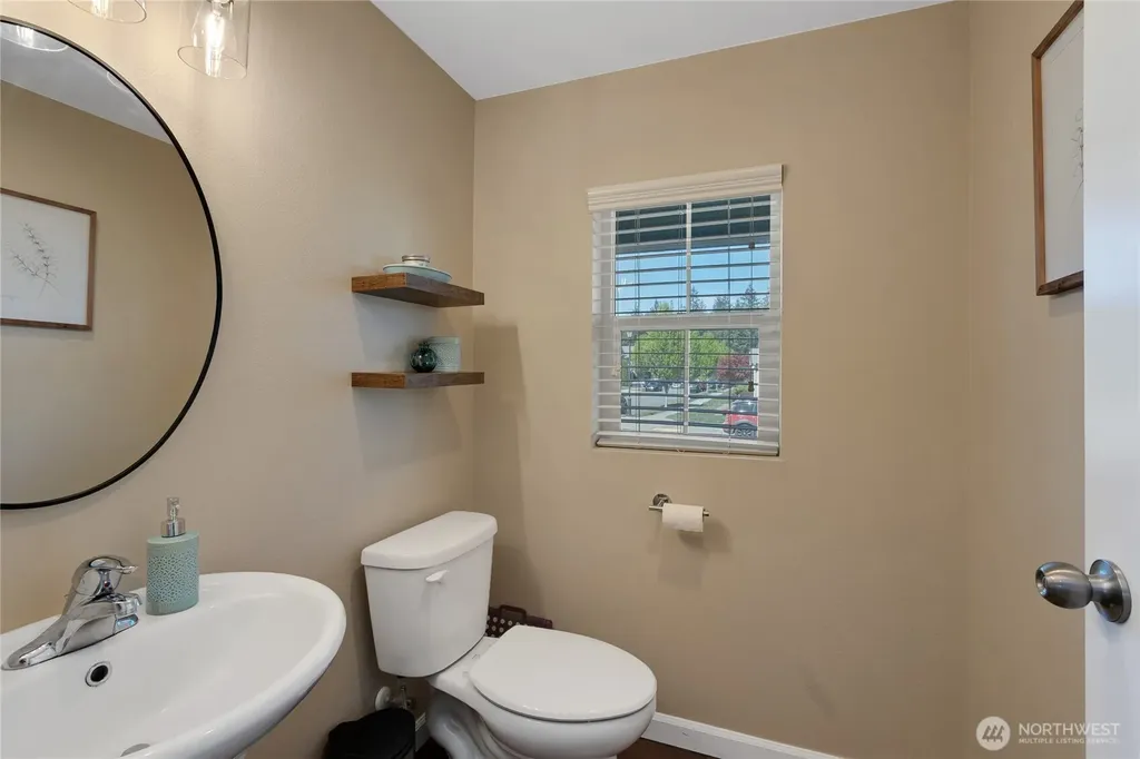 8905 Corona Street NE Lacey WA 98516