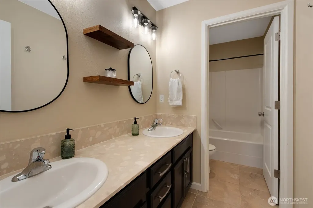 8905 Corona Street NE Lacey WA 98516