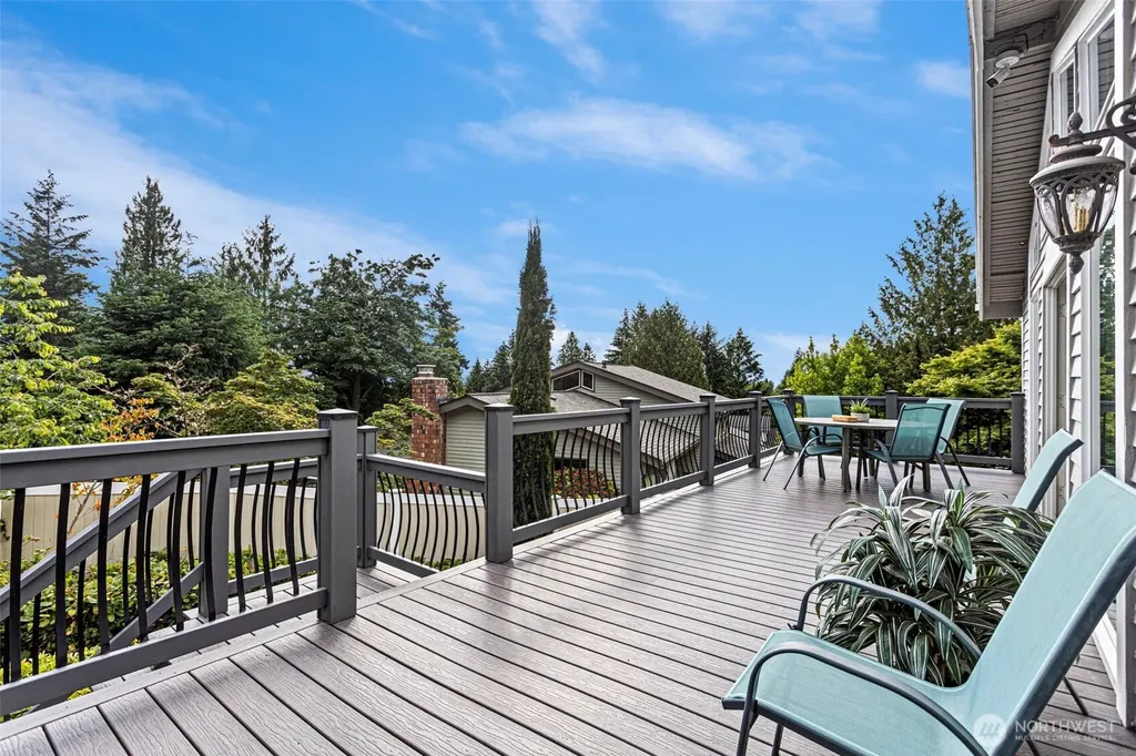 5712 141st Place SE Bellevue WA 98006