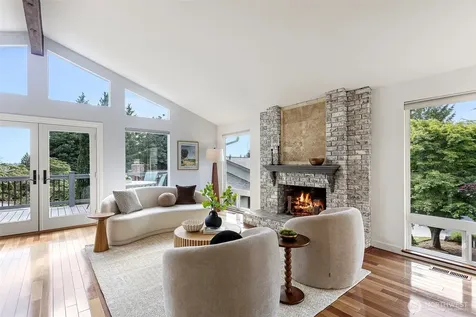 5712 141st Place SE Bellevue WA 98006