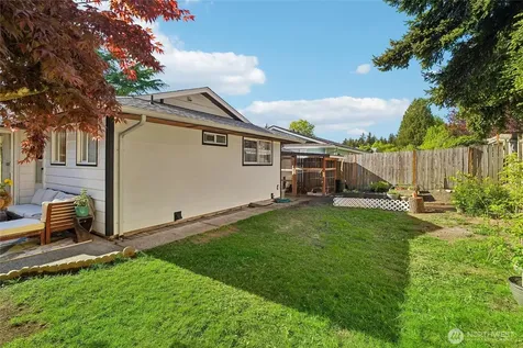 21032 102nd Avenue SE Kent WA 98031