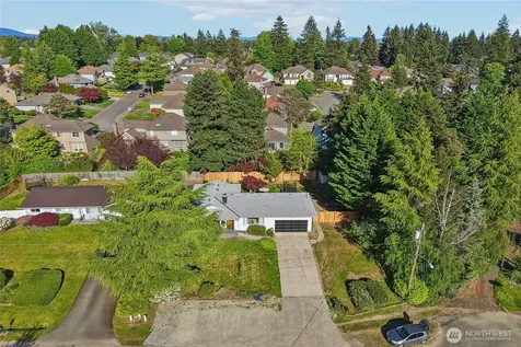 21032 102nd Avenue SE Kent WA 98031