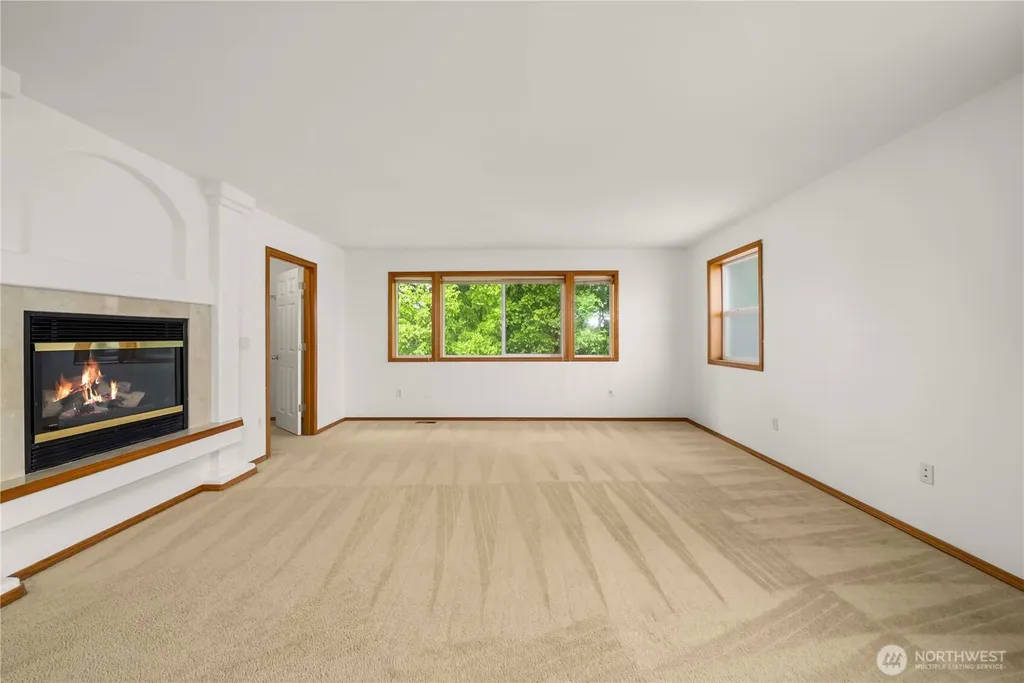 27116 117th Place SE Kent WA 98030