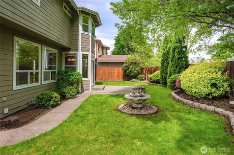 27116 117th Place SE Kent WA 98030