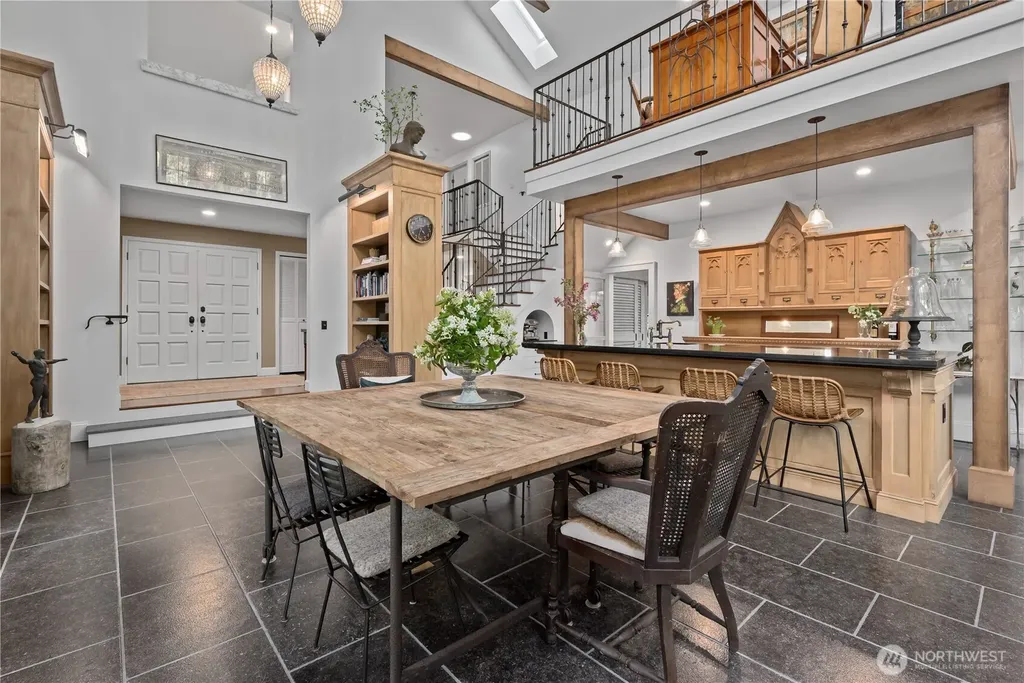 11726 41st Street Kirkland WA 98033