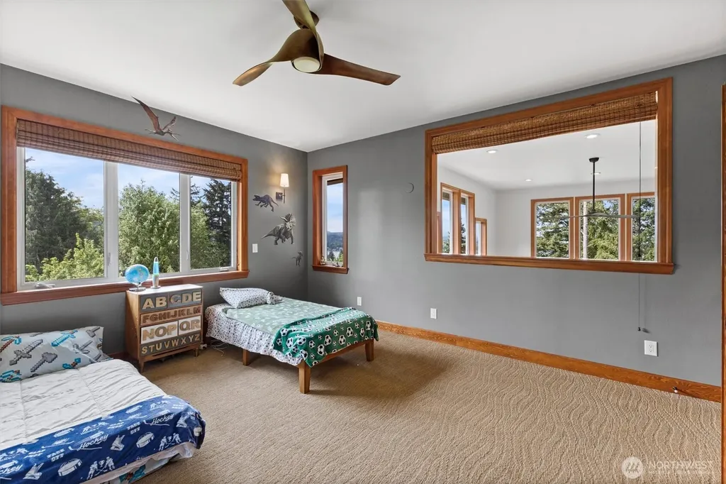 1745 Academy Road Bellingham WA 98226