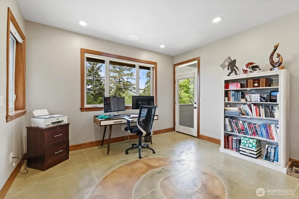 1745 Academy Road Bellingham WA 98226