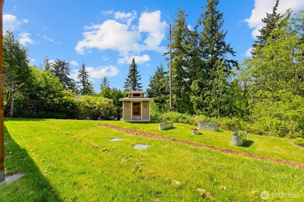 1745 Academy Road Bellingham WA 98226