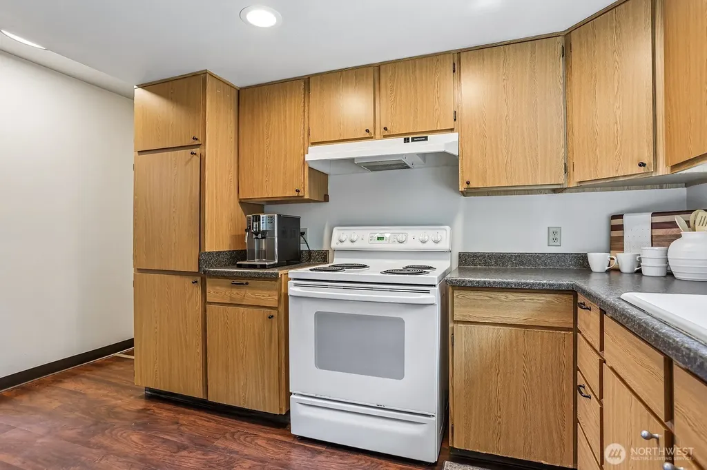12004 81st Avenue NE Kirkland WA 98034