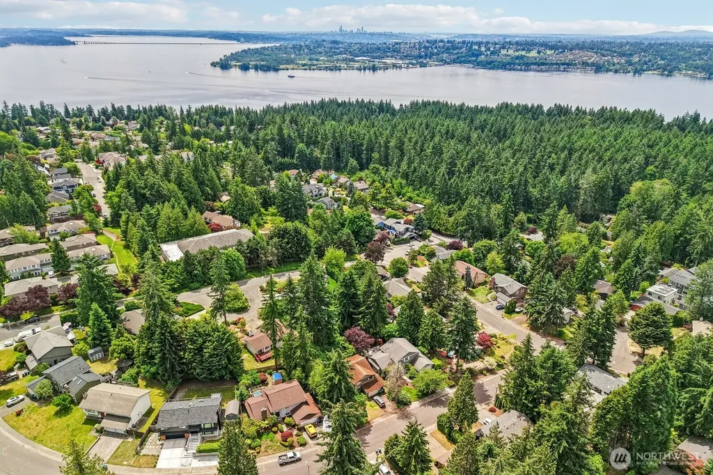 12004 81st Avenue NE Kirkland WA 98034