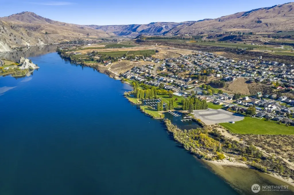 565 Entiat Place Orondo WA 98843