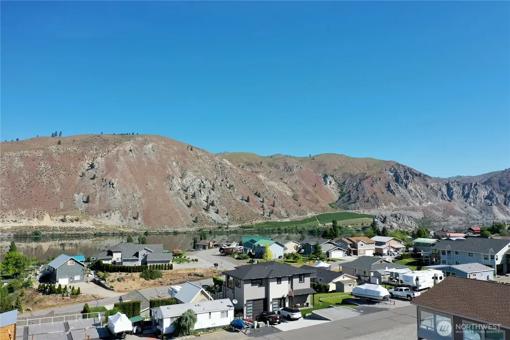 565 Entiat Place Orondo WA 98843