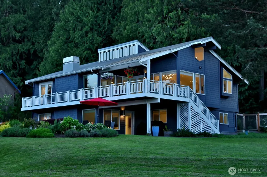 4654 Strawbridge Lane Langley WA 98260