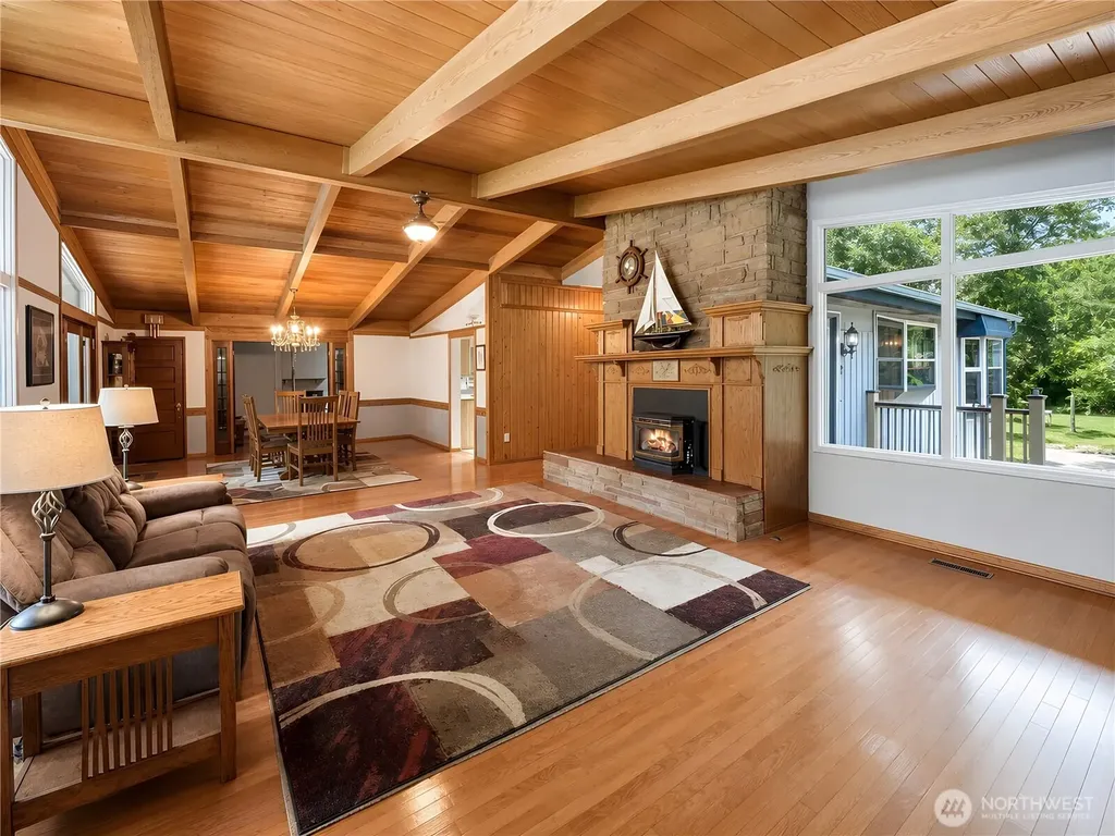 20 James Drive Aberdeen WA 98520
