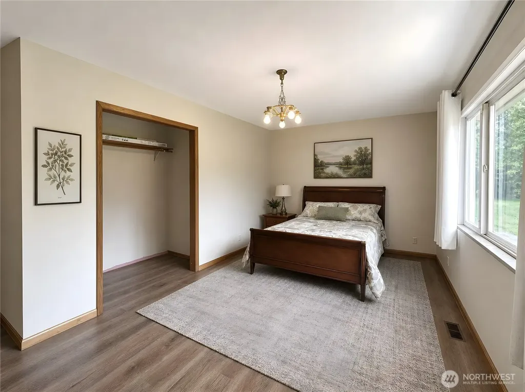 20 James Drive Aberdeen WA 98520
