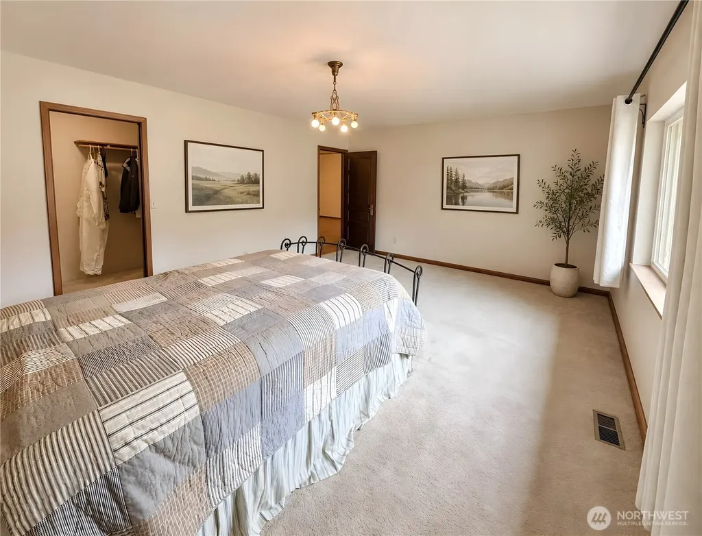 20 James Drive Aberdeen WA 98520