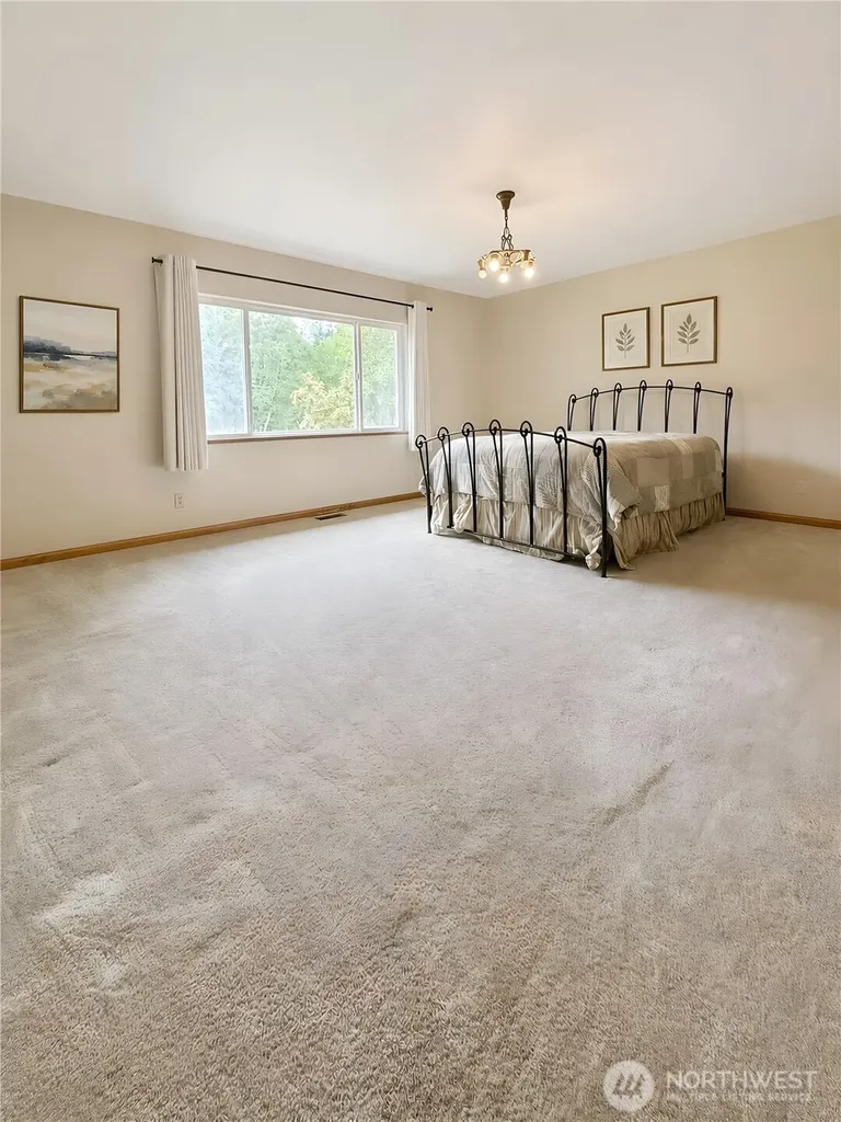 20 James Drive Aberdeen WA 98520
