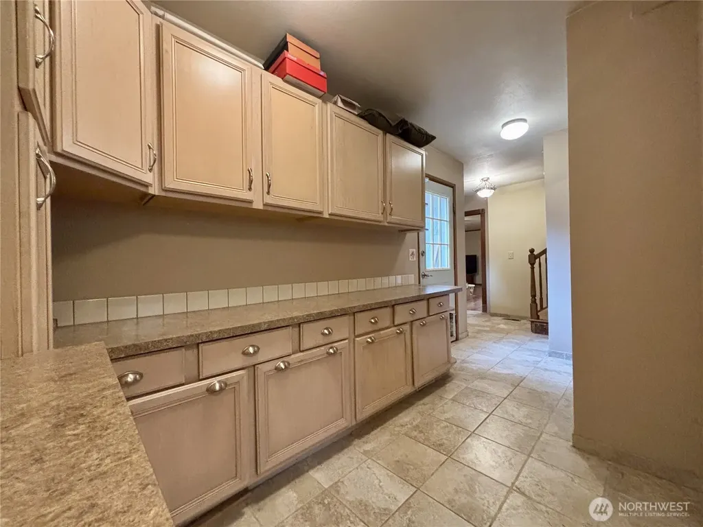 20 James Drive Aberdeen WA 98520