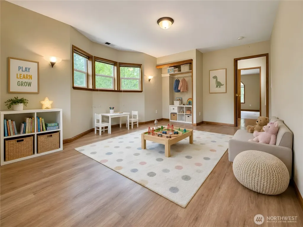 20 James Drive Aberdeen WA 98520