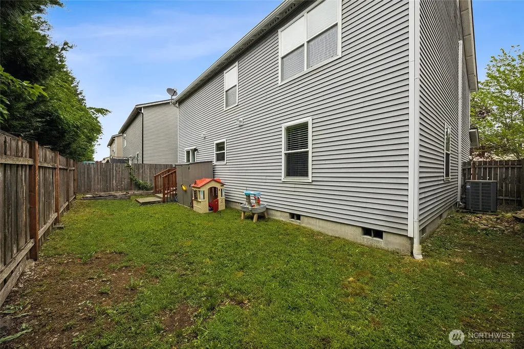 19506 104th Avenue E Graham WA 98338