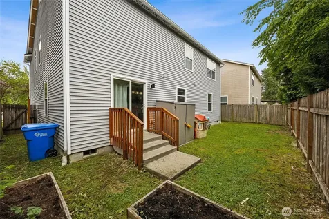 19506 104th Avenue E Graham WA 98338