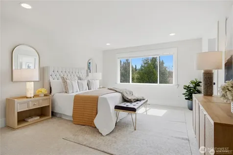 23623 SE 35th Court Sammamish WA 98029