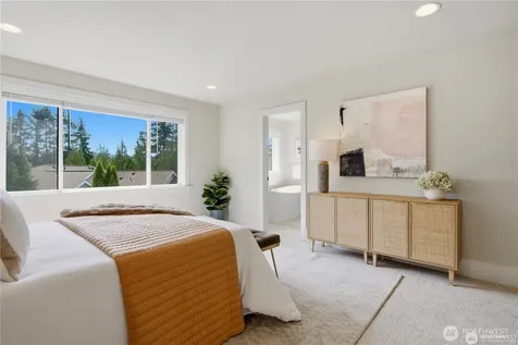 23623 SE 35th Court Sammamish WA 98029