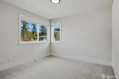 23623 SE 35th Court Sammamish WA 98029