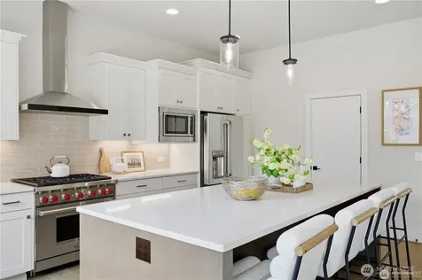 23623 SE 35th Court Sammamish WA 98029