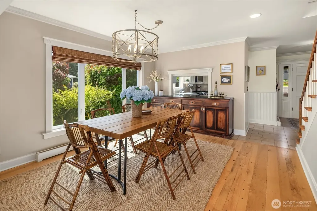 20446 Chautauqua Beach Road SW Vashon WA 98070