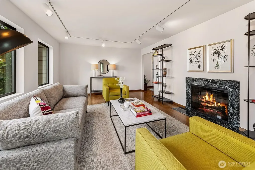 1259 23rd Avenue E Seattle WA 98112