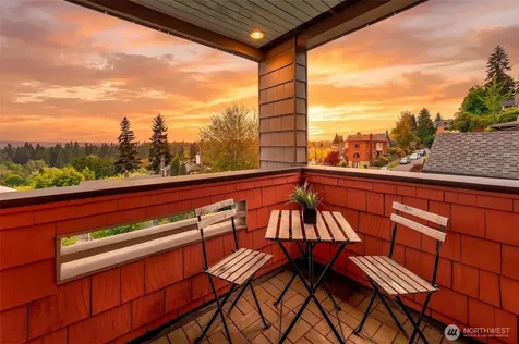 1259 23rd Avenue E Seattle WA 98112
