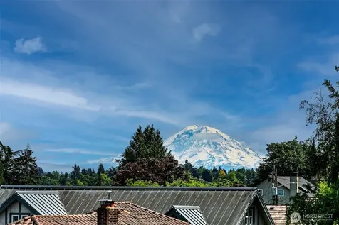 1259 23rd Avenue E Seattle WA 98112