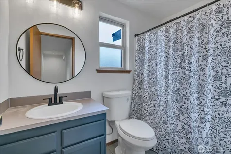 34610 14th Place SW Federal Way WA 98023