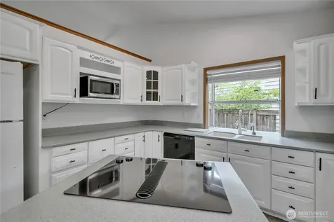 34610 14th Place SW Federal Way WA 98023