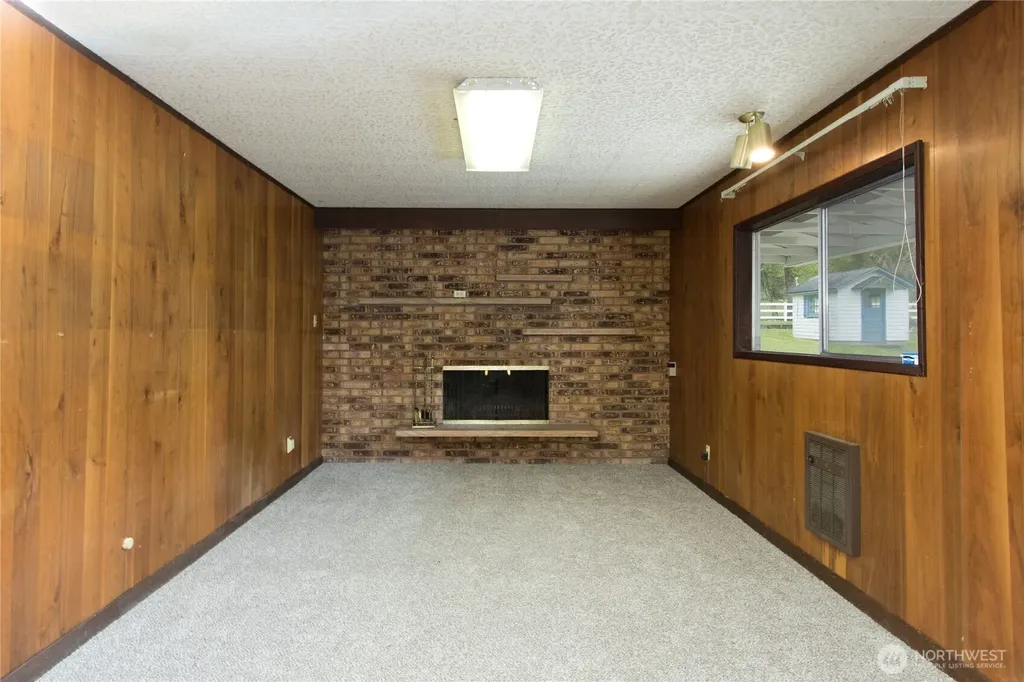 26904 SE 400th Street Enumclaw WA 98022