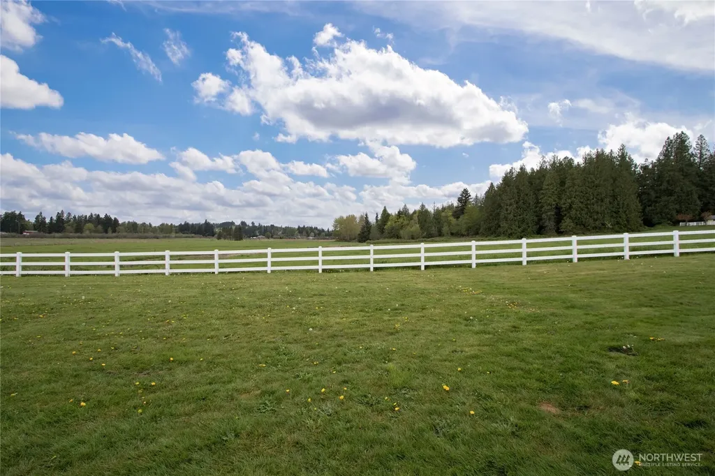 26904 SE 400th Street Enumclaw WA 98022