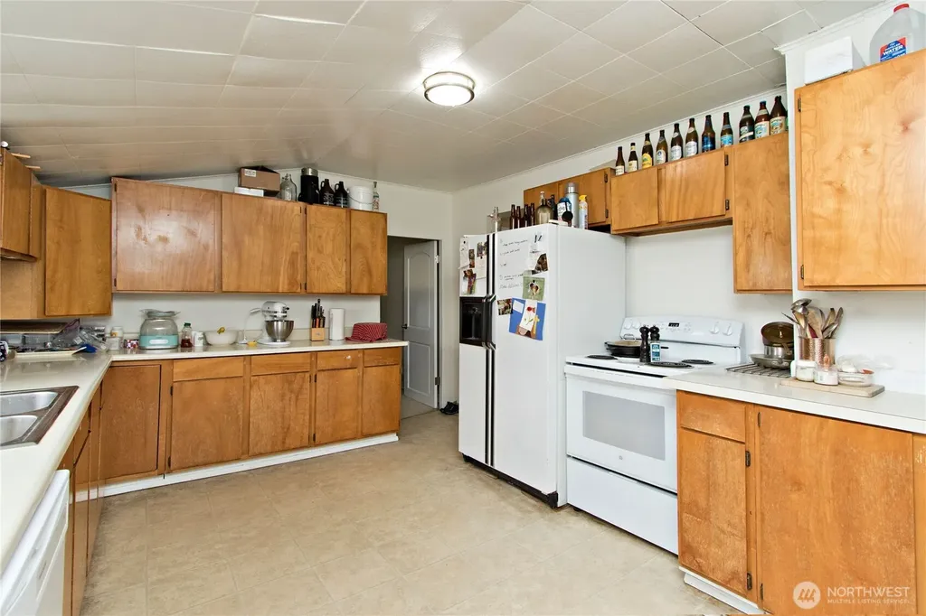 26904 SE 400th Street Enumclaw WA 98022