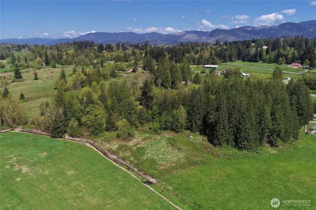 26904 SE 400th Street Enumclaw WA 98022